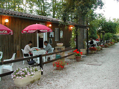 Camping de la Vallée de Gardeleau à Sérignac-Péboudou