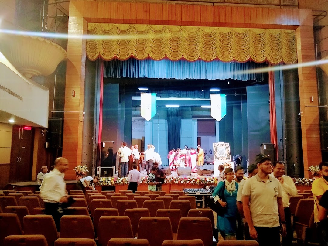Mahajati Sadan Auditorium