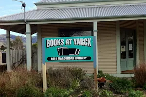 Books at Yarck image