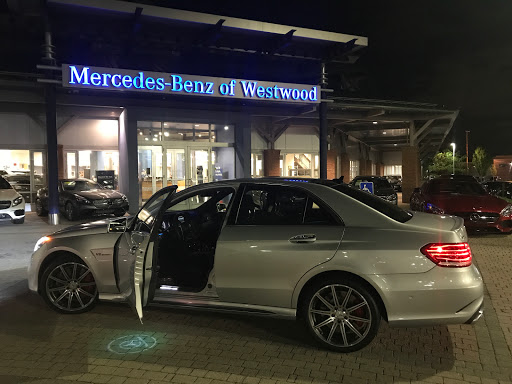 Mercedes Benz Dealer «Mercedes-Benz of Westwood», reviews and photos, 425 Providence Hwy, Westwood, MA 02090, USA