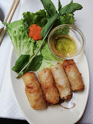 Photo n°38 de Palais Royal Hong Kong à Paris ()