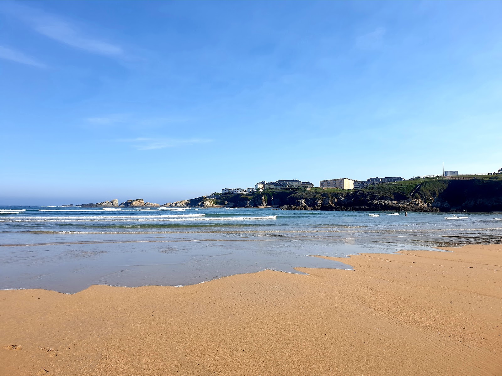 Foto von Playa de Ribeiria mit sehr sauber Sauberkeitsgrad