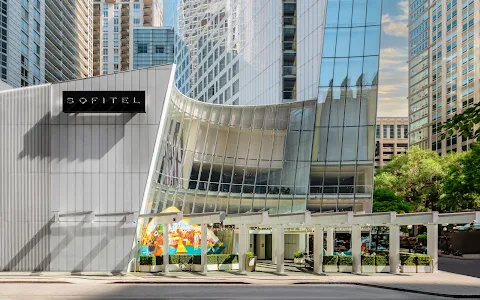 Sofitel Chicago Magnificent Mile image