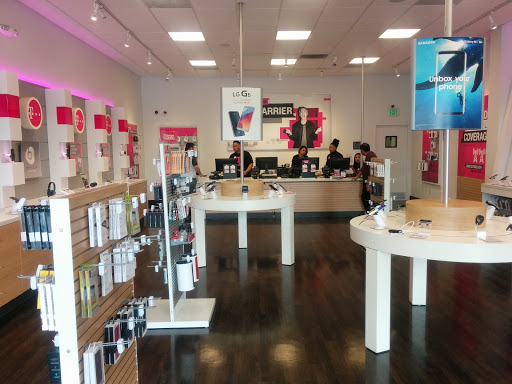 Cell Phone Store «T-Mobile», reviews and photos, 2366 El Camino Real Suite 1, Santa Clara, CA 95050, USA