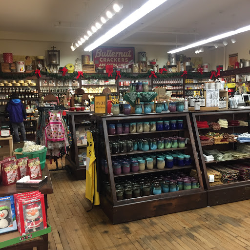 General Store «Mast General Store Winston-Salem», reviews and photos, 516 Trade St NW, Winston-Salem, NC 27101, USA