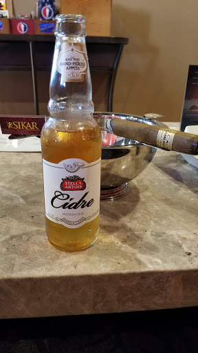 Tobacco Shop «Sikar cigar Lounge & Bar», reviews and photos, 1624 Delaware Ave, Wilmington, DE 19806, USA