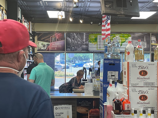 Liquor Store «Mt Airy Liquors», reviews and photos, 321 E Ridgeville Blvd, Mt Airy, MD 21771, USA