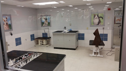 Pet Supply Store «Petco Animal Supplies», reviews and photos, 5027 Monroe St, Toledo, OH 43623, USA