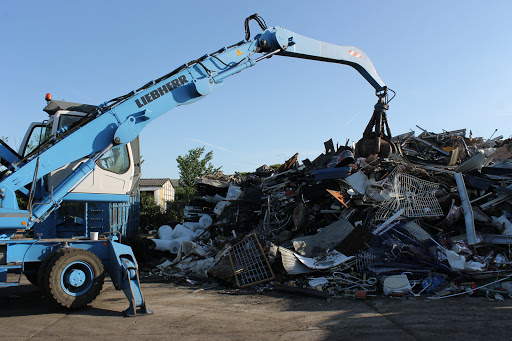Photo 1 - MENUT Recyclage - PAPREC METAL Bourges (Achat métaux, démolition VHU, enlèvement ferraille)