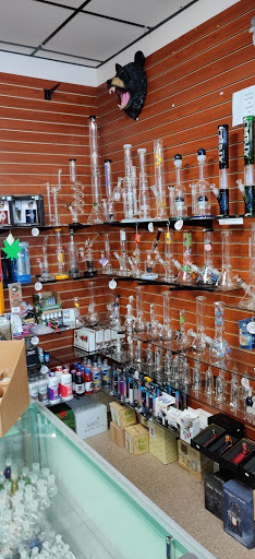 Tobacco Shop «One Stop Smoke Shop», reviews and photos, 3310 Brandon Ave SW, Roanoke, VA 24018, USA