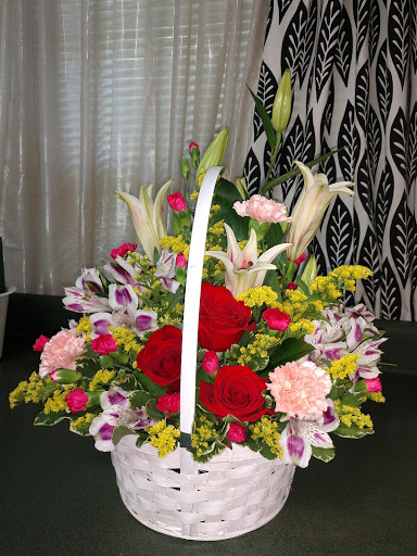 Florist «Mystical Gardens Flower Shop/Palmetto Florist», reviews and photos, 4576 New Jesup Hwy, Brunswick, GA 31520, USA