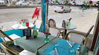 Atmosphère du Restaurant de fruits de mer La Moulerie by Cath à Trouville-sur-Mer - n°8