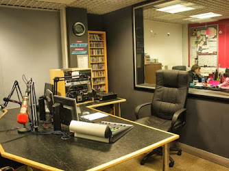 Flirt FM 101.3/College Campus Radio DAC