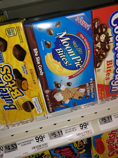 Grocery Store «Food Lion», reviews and photos, 350 Mountain Rd, Pasadena, MD 21122, USA