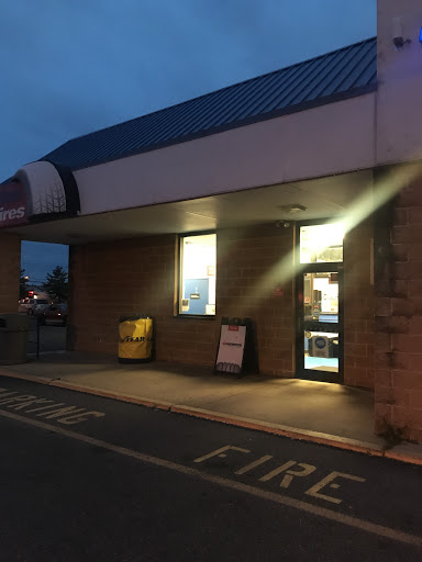 Auto Parts Store «Pep Boys Auto Parts & Service», reviews and photos, 222 S West End Blvd, Quakertown, PA 18951, USA