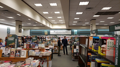 Book Store «Barnes & Noble», reviews and photos, 11802 Dale Mabry Hwy, Tampa, FL 33618, USA