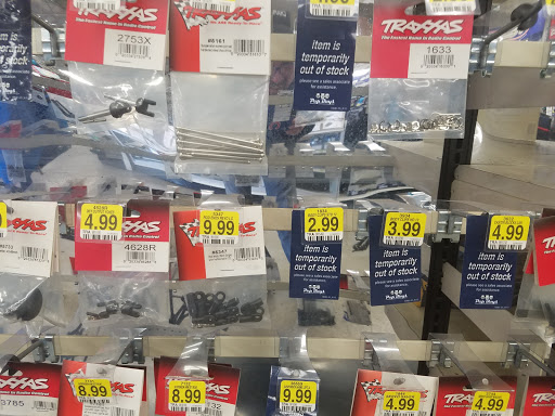 Auto Parts Store «Pep Boys Auto Parts & Service», reviews and photos, 851 E Roosevelt Rd, Lombard, IL 60148, USA