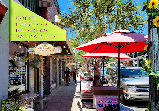 Coffee Shop «Village Coffee Pot of Mount Dora», reviews and photos, 425 N Donnelly St, Mt Dora, FL 32757, USA