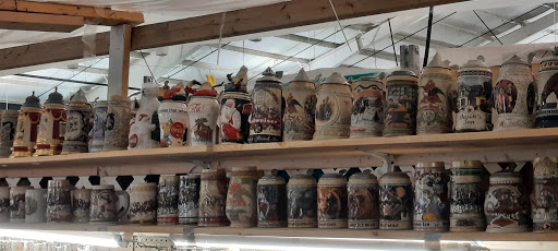 Flea Market «Raynham Flea Market», reviews and photos, 480 S St W, Raynham, MA 02767, USA