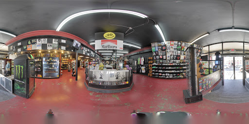 Tattoo Shop «Hazy Daze Tattoo Studio», reviews and photos, 2104 Strand St, Galveston, TX 77550, USA