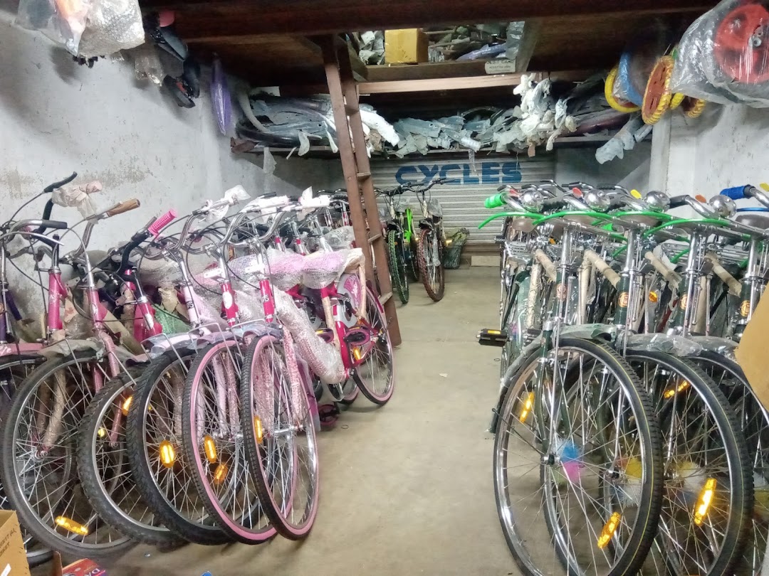 Chandra Cycle Stores