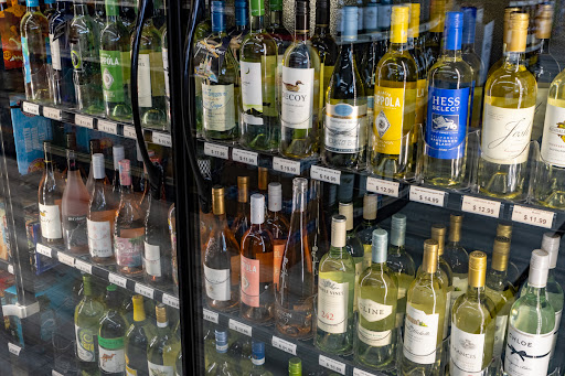 Liquor Store «Spirit Shop», reviews and photos, 2077 Marlton Pike East, Cherry Hill, NJ 08003, USA