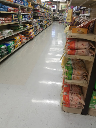 Grocery Store «H-E-B Grocery», reviews and photos, 207 E South St, Alvin, TX 77511, USA