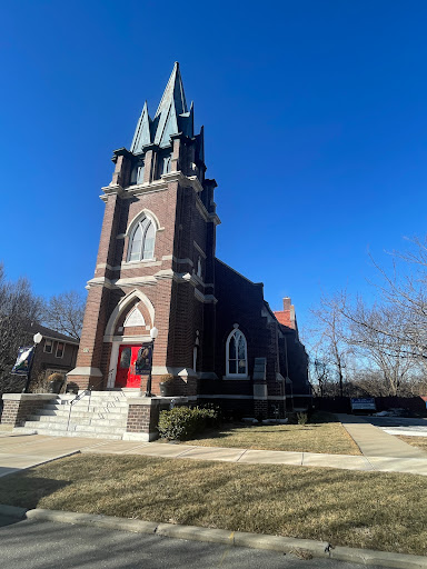 Food «Historic Downtown Liberty, Inc», reviews and photos, 111 N Water St, Liberty, MO 64068, USA