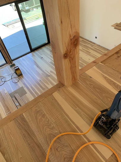 Den's Hardwood Flooring, Hardwood Refinishing & Hardwood Flooring Repair Service in Campbell River, BC