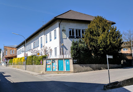 Montessori Inning Schule & Kinderhaus Landsberger Str. 2, 82266 Inning am Ammersee, Deutschland