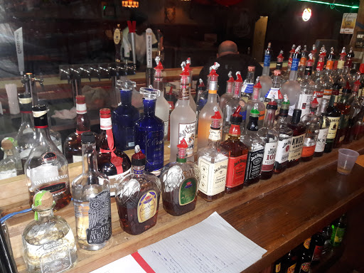 Bar & Grill «BoneYard Bar & Grill», reviews and photos, 20 S Virginia Ave, Atlantic City, NJ 08401, USA