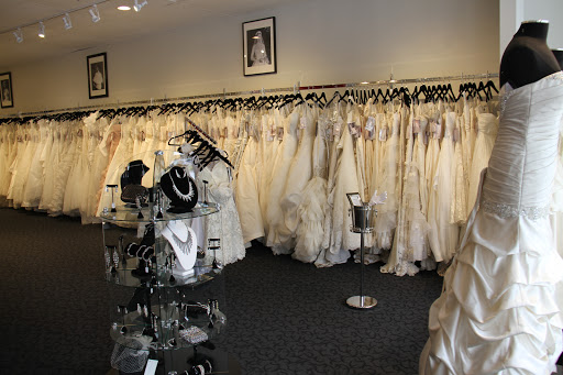 Bridal Shop «Le Dress Boutique, Discount Wedding and Evening Dresses», reviews and photos, 206 Johnson Ferry Rd, Sandy Springs, GA 30328, USA