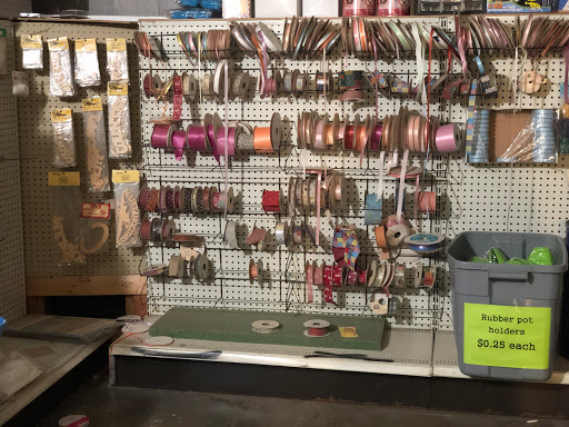 Art Supply Store «Creative Coldsnow - Art Materials and Framing», reviews and photos, 808 Westport Rd, Kansas City, MO 64111, USA