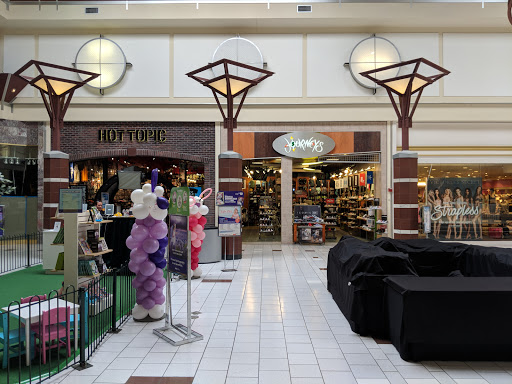 Shopping Mall «Beaver Valley Mall», reviews and photos, 570 Beaver Valley Mall Blvd, Monaca, PA 15061, USA