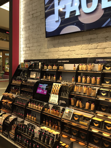 Cosmetics Store «NYX Professional Makeup Store», reviews and photos, 21540 Hawthorne Blvd #400C, Torrance, CA 90503, USA