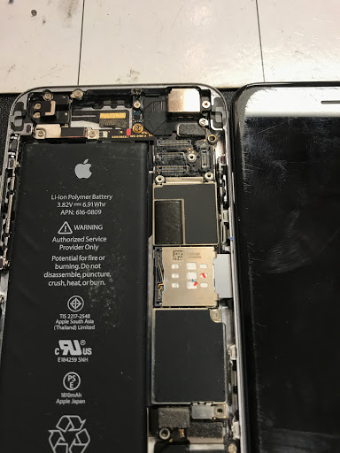 Cell Phone Store «Eazy Computers & iPhone Repair», reviews and photos, 930 Arch St, Philadelphia, PA 19107, USA