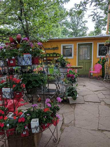 Home Goods Store «5 Green Boxes», reviews and photos, 1570 S Pearl St, Denver, CO 80210, USA