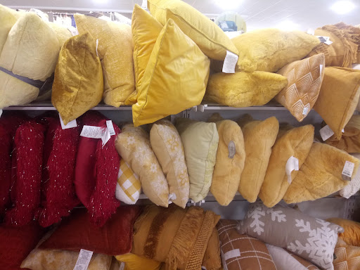 Department Store «HomeGoods», reviews and photos, 9616 Reisterstown Rd, Owings Mills, MD 21117, USA