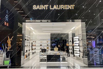 Saint Laurent à Roissy-en-France