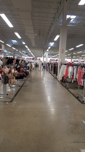 Clothing Store «Burlington Coat Factory», reviews and photos, 290 Turnpike Rd #10, Westborough, MA 01581, USA