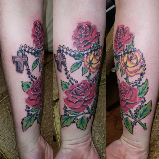 Tattoo Shop «Mean Ink Tattoo», reviews and photos, 35128 W Michigan Ave, Wayne, MI 48184, USA