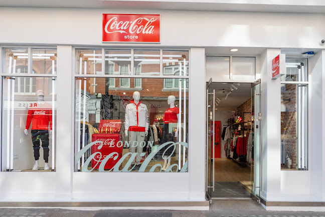 Comments and reviews of Coca-Cola Store London