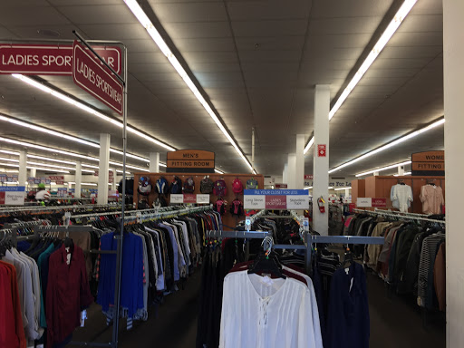 Clothing Store «Burlington Coat Factory», reviews and photos, 9321 Telegraph Rd, Redford Charter Twp, MI 48239, USA