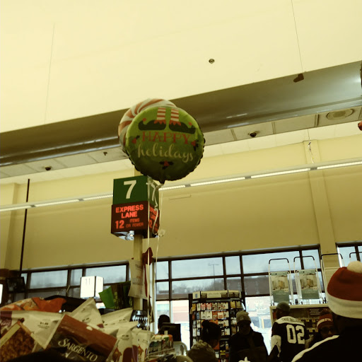 Grocery Store «Stop & Shop», reviews and photos, 460 Blue Hill Avenue, Boston, MA 02121, USA