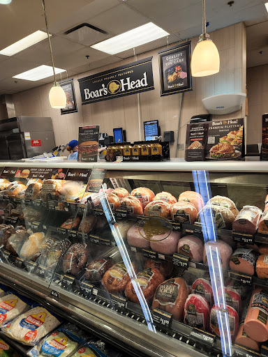 Grocery Store «Kroger», reviews and photos, 6660 Poplar Ave, Germantown, TN 38138, USA