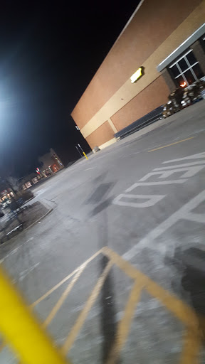 Department Store «Walmart Supercenter», reviews and photos, 2189 75th St, Darien, IL 60561, USA