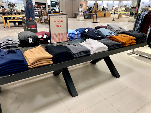 Department Store «Nordstrom Westfarms», reviews and photos, 600 W Farms Mall, Farmington, CT 06032, USA
