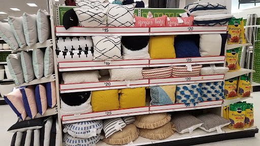 Department Store «Target», reviews and photos, 1057 Eastshore Hwy, Albany, CA 94710, USA