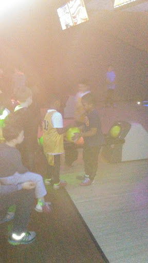 Bowling Alley «Freeway Lanes», reviews and photos, 33185 Bainbridge Rd, Solon, OH 44139, USA