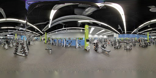 Health Club «Onelife Fitness - Gainesville Express Gym», reviews and photos, 7500 Limestone Dr, Gainesville, VA 20155, USA